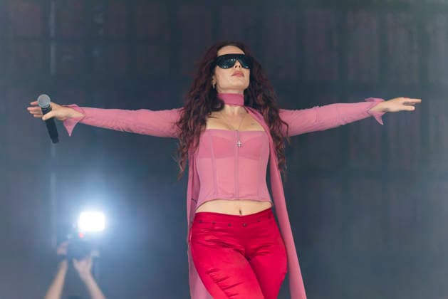 Rose Gray performs at Leeds Festival Rose Gray performs at Leeds Festival, Bramham Park, Leeds, 29th August 2026, Credit:Mike Gray MIKE GRAY - B4227 Avalon  Copyright: xMikexGrayx xMIKExGRAYx-xB4227x xAvalonx 1129201129