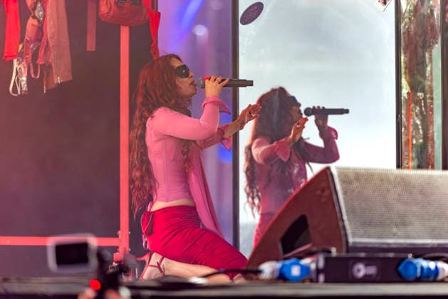 Rose Gray performs at Leeds Festival Rose Gray performs at Leeds Festival, Bramham Park, Leeds, 29th August 2026, Credit:Mike Gray MIKE GRAY - B4227 Avalon  Copyright: xMikexGrayx xMIKExGRAYx-xB4227x xAvalonx 1129201215