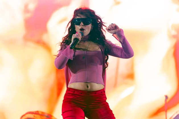 Rose Gray performs at Leeds Festival Rose Gray performs at Leeds Festival, Bramham Park, Leeds, 29th August 2026, Credit:Mike Gray MIKE GRAY - B4227 Avalon  Copyright: xMikexGrayx xMIKExGRAYx-xB4227x xAvalonx 1129201227