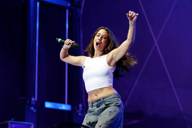 Vanessa Mai performing live at a concert at the 2026 Waltrop Park Festival in Waltrop City Park, August 29, 2026 Foto:xT.xSchröerx xFuturexImagex mai_6816