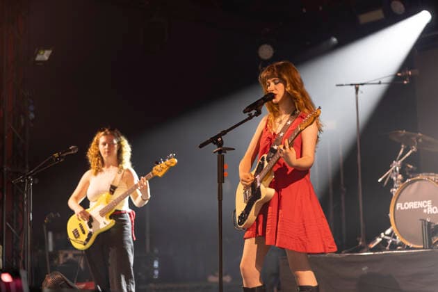Florence Road perform at Leeds Festival Lily Aron of Florence Road performs at Leeds Festival, Bramham Park, Leeds, 29th August 2026, Credit:Mike Gray MIKE GRAY - B4227 Avalon  Copyright: xMikexGrayx xMIKExGRAYx-xB4227x xAvalonx 1129200291