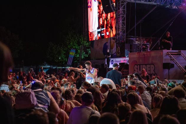 German singer Vincent Stein, also known as Beatzarre, of the band SDP during his performance at the Superbloom Festival in Munich’s Olympic Park on August 29, 2026, Munich Olympic Park, Bavaria, Germany