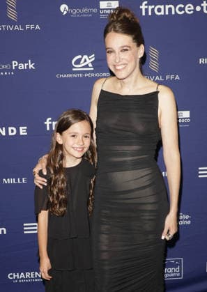 Elodie Batard Gaultier and Fanny Sidney at the photocall for the closing ceremony of the 19th edition of the Angoulême Francophone Film Festival, France, on August 29, 2026 Coadic Guirec Bestimage Photocall at the closing ceremony of the 19th edition of the Francophone Film Festival in Angoulême, France, on August 29, 2026 Angoulême, France  Copyright: xCOADICxGUIRECx xBESTIMAGExCOADICxGUIRECx xBESTIMAGEx