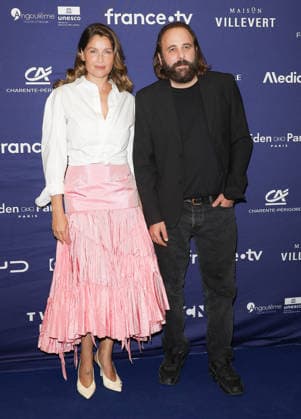 Laetitia Casta and Vincent Macaigne at the photocall for the closing ceremony of the 19th edition of the Angoulême Francophone Film Festival, France, on August 29, 2026 Coadic Guirec Bestimage Photocall at the closing ceremony of the 19th Angoulême Francophone Film Festival, France, on August 29, 2026 Angoulême France  Copyright: xCOADICxGUIRECx xBESTIMAGExCOADICxGUIRECx xBESTIMAGEx
