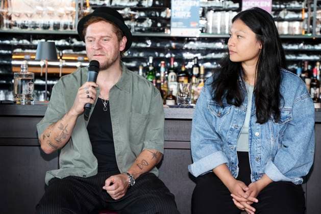 ABB HERZKICKEN Johannes Oerding and Linh Tran at the press conference for the Charity Kicken mit Herz event at Restaurant Karo Paul im Bunker, Feldstraße 27, AUGUST 2026, in Hamburg, Germany