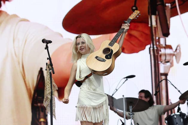 Maisie Peters performs at Leeds Festival Maisie Peters performs at Leeds Festival, Bramham Park, Leeds 30th August 2026, Credit:Mike Gray MIKE GRAY - B4227 Avalon  Copyright: xMikexGrayx xMIKExGRAYx-xB4227x xAvalonx 1129313295
