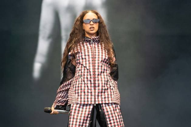 jade on stage at Leeds Festival, Bramham Park, Leeds, UK, 30-08-26 jade on stage at Leeds Festival, Bramham Park, Leeds, UK, 30-08-26, Credit:Anthony Longstaff Anthony Longstaff - B5746 Avalon UK, West Yorkshire, Leeds, Bramham Park, Wetherby Copyright: xAnthonyxLongstaffx xAnthonyxLongstaffx-xB5746x xAvalonx 1129334955