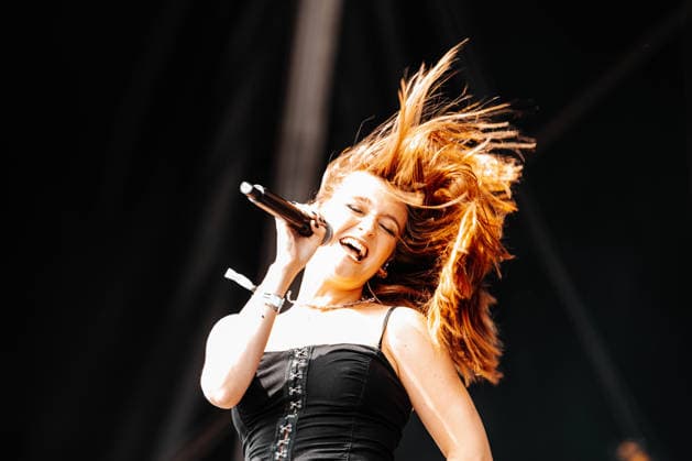 Mackenzie at Victorious Fesitval Portsmouth 30 Aug 2026 Mackenzie opens up the final day of Victorious Festival Southsea Portsmouth 30 Aug 2026, Credit:commonlight James Boughton Avalon  Copyright: xcommonlightx xJamesxBoughtonx xAvalonx 1129336616