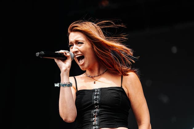 Mackenzie at Victorious Fesitval Portsmouth 30 Aug 2026 Mackenzie opens up the final day of Victorious Festival Southsea Portsmouth 30 Aug 2026, Credit:commonlight James Boughton Avalon  Copyright: xcommonlightx xJamesxBoughtonx xAvalonx 1129336699