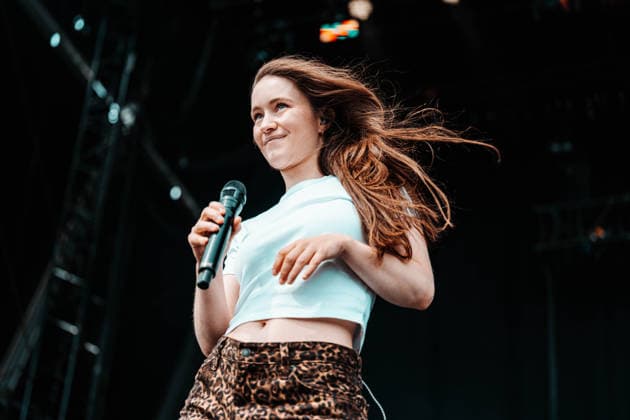 Sigrid at Victorious Festival Portsmouth 30 aug 2026 Norwegian Synth Pop icon Sigrid gets the crowd pumed on the final day of Victorious Fesitval Southsea Portsmouth 30 Aug 2026, Credit:commonlight James Boughton Avalon  Copyright: xcommonlightx xJamesxBoughtonx xAvalonx 1129354610