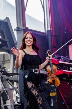 August 29, 2026, Edmonton, Alberta, Canada: Mackenzie Porter of the Country Music group Thelma & James, performs at Boots and Hearts West Country Music Festival..The Country Music group Thelma & James, a husband-and-wife duo of Mackenzie Porter and Jake Etheridge, performs at Boots and Hearts West Country Music Festival. The Duo just completed a tour run supporting the Luke CombsÃ¢â‚¬Ëœ stadium My Kinda Saturday Night Tour Edmonton Canada - ZUMAs197 20260829_aaa_s197_587 Copyright: xRonxPalmerx