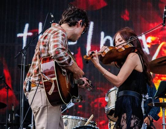 August 29, 2026, Edmonton, Alberta, Canada: Country Music group Thelma & James, comprising of husband and wife, Mackenzie Porter(R) and Jake Etheridge (L), perform at Boots and Hearts West Country Music Festival..The Country Music group Thelma & James, a husband-and-wife duo of Mackenzie Porter and Jake Etheridge, performs at Boots and Hearts West Country Music Festival. The Duo just completed a tour run supporting the Luke CombsÃ¢â‚¬Ëœ stadium My Kinda Saturday Night Tour Edmonton Canada - ZUMAs197 20260829_aaa_s197_595 Copyright: xRonxPalmerx