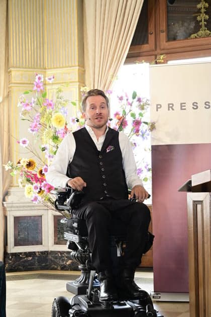 Samuel Koch at the 27th presentation of the prestigious Erich Kästner Prize to Samuel Koch by the Dresden Press Club at Albrechtsberg Castle in Dresden, August 30, 2026 Copyright: xMatthiasxWehnertx
