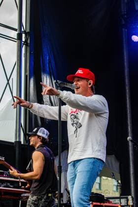 August 29, 2026, Edmonton, Alberta, Canada: Louisiana-born country music artist Graham Barham performs at Boots and Hearts West Country Music Festival..Graham Barham performs at the Boots and Hearts West Music Festival in Edmonton, Canada - 29 Aug 2026 Edmonton Canada - ZUMAs197 20260829_aaa_s197_652 Copyright: xRonxPalmerx