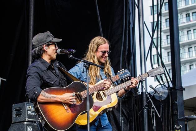 August 29, 2026, Edmonton, Alberta, Canada: Canadian Country Music singer-songwriter and producer Brock Phillips (L) and Mitch Jay(R) performs at Boots and Hearts West Country Music Festival..Brock Phillips performs at the Boots and Hearts West Music Festival in Edmonton, Canada - 29 Aug 2026 Edmonton Canada - ZUMAs197 20260829_aaa_s197_662 Copyright: xRonxPalmerx