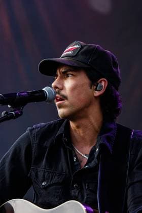 August 29, 2026, Edmonton, Alberta, Canada: Canadian Country Music singer-songwriter and producer Brock Phillips performs at Boots and Hearts West Country Music Festival..Brock Phillips performs at the Boots and Hearts West Music Festival in Edmonton, Canada - 29 Aug 2026 Edmonton Canada - ZUMAs197 20260829_aaa_s197_670 Copyright: xRonxPalmerx
