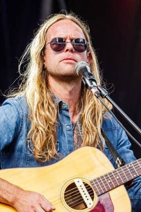 August 29, 2026, Edmonton, Alberta, Canada: Mitch Jay supports Canadian Country Music singer-songwriter and producer Brock Phillips at Boots and Hearts West Country Music Festival..Brock Phillips performs at the Boots and Hearts West Music Festival in Edmonton, Canada - 29 Aug 2026 Edmonton Canada - ZUMAs197 20260829_aaa_s197_673 Copyright: xRonxPalmerx