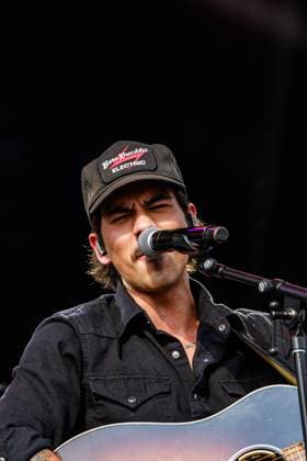 August 29, 2026, Edmonton, Alberta, Canada: Canadian Country Music singer-songwriter and producer Brock Phillips performs at Boots and Hearts West Country Music Festival..Brock Phillips performs at the Boots and Hearts West Music Festival in Edmonton, Canada - 29 Aug 2026 Edmonton Canada - ZUMAs197 20260829_aaa_s197_679 Copyright: xRonxPalmerx