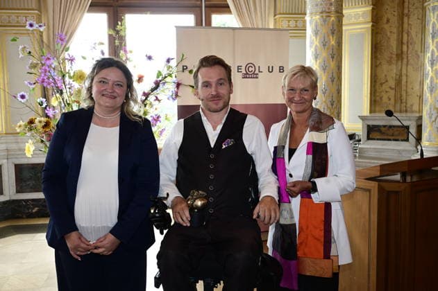 Natalija Bock, Samuel Koch, and Kirsten Fehrs at the 27th presentation of the prestigious Erich Kästner Prize to Samuel Koch by the Dresden Press Club at Albrechtsberg Castle in Dresden, August 30, 2026 Copyright: xMatthiasxWehnertx