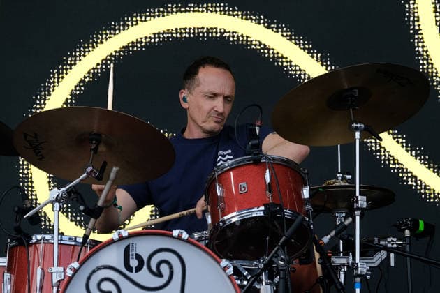 Reef performing live at Victorious Festival in Southsea - 30 Aug 2026 Luke Bullen drummer with British indie rock band Reef performing live on stage at Victorious Festival. Southsea United Kingdom Copyright: xDawnxFletcher-Parkx xSOPAxImagesx DSCF0191