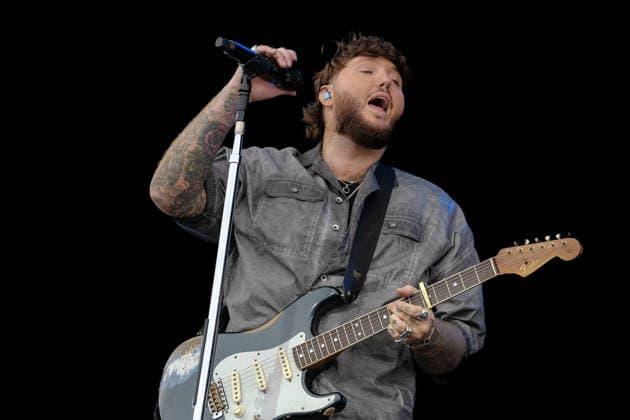 August 30, 2026, Southsea, Hampshire, United Kingdom: English singer, songwriter and guitarist James Andrew Arthur, known professionally as James Arthur performing live on stage at Victorious Festival. James rose to fame in 2012 after winning the ninth series of The X Factor Southsea United Kingdom - ZUMAs197 20260830_aaa_s197_426 Copyright: xDawnxFletcher-Parkx