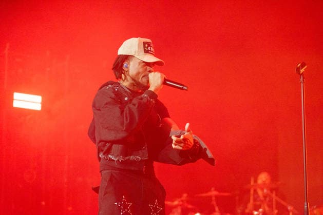 August 30, 2026, Nashville, Tn, USA: NASHVILLE, TENNESSEE - AUGUST 30: Chance the Rapper performs onstage during the Coloring Book 10 Year Anniversary Tour at Ryman Auditorium on August 30, 2026 in Nashville, Tennessee. Nashville USA  - ZUMAr187 20260830_zsp_r187_011 Copyright: xJustinxRenfroex