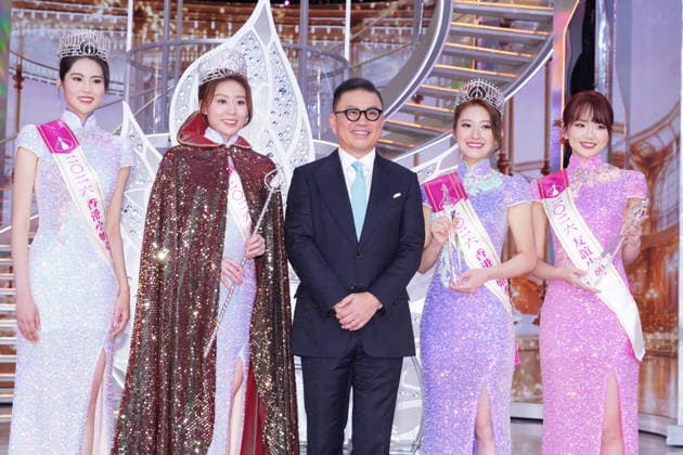 HONG KONG, CHINA - AUGUST 30: First runner-up Ada Tang, Miss Hong Kong 2026 Bernice Yuen, second runner-up Scarlett Li pose at the Miss Hong Kong 2026 pageant on August 30, 2026 in Hong Kong, China.  Copyright: xVCGx 111663131016
