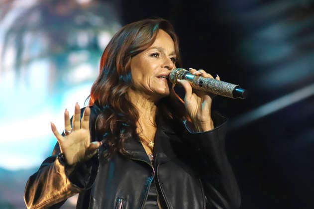 Andrea Berg live at the 2026 Summer Open Air at the Kitzbühel Tennis Stadium, August 29, 2026 Foto:xS.xNömerx xFuturexImagex berg_6804