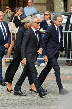 Olivier Bialobos, Bernard Arnault and his wife Hélène Mercier Arnault arriving at Mathilde Favier’s funeral at the Church of Saint-Sulpice in Paris on August 31, 2026. Dominique Jacovides, Cyril Moreau, Bestimage. Arrivals at the funeral of Mathilde Favier at the Church of Saint-Sulpice in Paris on August 31, 2026, Paris, France  Copyright: xJACOVIDES-MOREAUx xBESTIMAGExJACOVIDES-MOREAUx xBESTIMAGEx