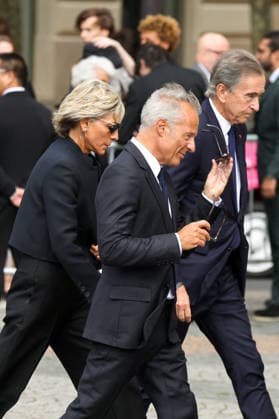 Olivier Bialobos, Bernard Arnault, and his wife Hélène Mercier Arnault arrive at the funeral of Mathilde Favier at the Church of Saint Sulpice in Paris, August 31, 2026 Dominique Jacovides Cyril Moreau Bestimage Arrivals at the funeral of Mathilde Favier at the Church of Saint Sulpice in Paris on August 31, 2026 Paris, France  Copyright: xJACOVIDES-MOREAUx xBESTIMAGExJACOVIDES-MOREAUx xBESTIMAGEx
