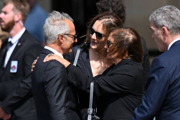 NEWS : Funà railles de Mathilde Favier, directrice des relations publiques de Christian Dior Couture, à l à glise Saint-Sulpice à Paris - 31 08 2026 Funeral of Mathilde Favier, director of public relations for Christian Dior Couture, at the Saint-Sulpice church in Paris, France, on August 31, 2026. She died in a car accident with her partner, French producer Nicolas Altmayer, on August 17, aged 57 and 61, respectively. PARISFrance Copyright: xLIONELxURMANx