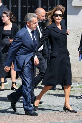 Nicolas Sarkozy and his wife Carla Bruni Sarkozy arrive at the funeral of Mathilde Favier at the Church of Saint Sulpice in Paris, August 31, 2026 Dominique Jacovides Cyril Moreau Bestimage Arrivals at the funeral of Mathilde Favier at the Church of Saint Sulpice in Paris on August 31, 2026 Paris, France  Copyright: xJACOVIDES-MOREAUx xBESTIMAGExJACOVIDES-MOREAUx xBESTIMAGEx