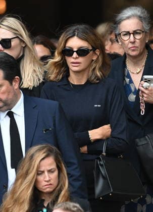Mathilde Favier Funeral - Paris Guest during the funeral of Mathilde Favier, director of public relations for Christian Dior Couture, at the Saint-Sulpice church in Paris, France, on August 31, 2026. She died in a car accident with her partner, French producer Nicolas Altmayer, on August 17, aged 57 and 61, respectively. Photo by Florian Poitout ABACAPRESS.COM Paris France  Copyright: xPoitoutxFlorian ABACAx