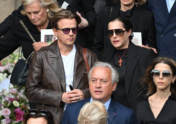 Mathilde Favier Funeral - Paris Alex Lutz during the funeral of Mathilde Favier, director of public relations for Christian Dior Couture, at the Saint-Sulpice church in Paris, France, on August 31, 2026. She died in a car accident with her partner, French producer Nicolas Altmayer, on August 17, aged 57 and 61, respectively. Photo by Florian Poitout ABACAPRESS.COM Paris France  Copyright: xPoitoutxFlorian ABACAx