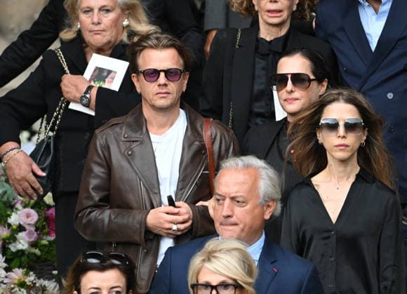 Mathilde Favier Funeral - Paris Alex Lutz during the funeral of Mathilde Favier, director of public relations for Christian Dior Couture, at the Saint-Sulpice church in Paris, France, on August 31, 2026. She died in a car accident with her partner, French producer Nicolas Altmayer, on August 17, aged 57 and 61, respectively. Photo by Florian Poitout ABACAPRESS.COM Paris France  Copyright: xPoitoutxFlorian ABACAx