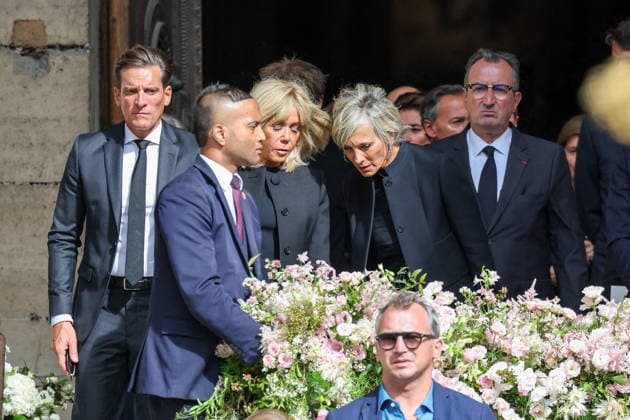 Brigitte Macron, Hélène Mercier Arnault, José Pietroboni, Head of Protocol at the Élysée Palace. Leaving Mathilde Favier’s funeral at the Church of Saint Sulpice in Paris on August 31, 2026. Dominique Jacovides, Cyril Moreau, Bestimage. Leaving Mathilde Favier’s funeral at the Church of Saint Sulpice in Paris on August 31, 2026 Paris, France  Copyright: xJACOVIDES-MOREAUx xBESTIMAGExJACOVIDES-MOREAUx xBESTIMAGEx
