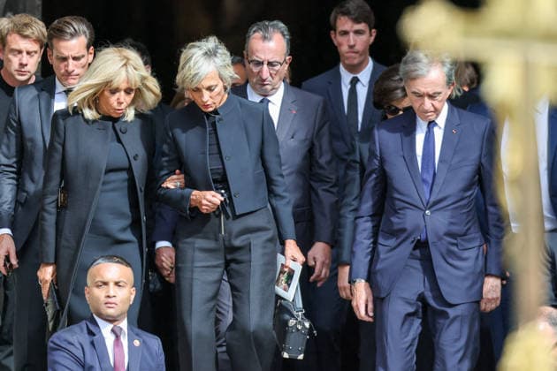 Brigitte Macron, Hélène Mercier Arnault, José Pietroboni, chief of protocol at the Élysée Palace, Rachida Dati, Bernard Arnault Leaving Mathilde Favier’s funeral at the Church of Saint Sulpice in Paris on August 31, 2026 Dominique Jacovides Cyril Moreau Bestimage Leaving Mathilde Favier’s funeral at the Church of Saint Sulpice in Paris on August 31, 2026, Paris, France  Copyright: xJACOVIDES-MOREAUx xBESTIMAGExJACOVIDES-MOREAUx xBESTIMAGEx