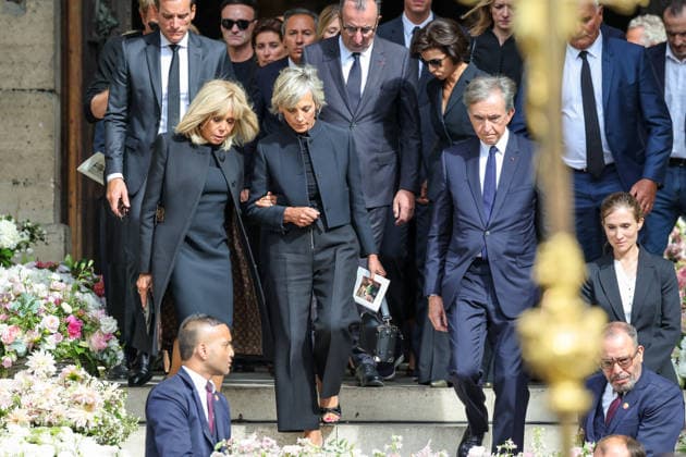 Brigitte Macron, Hélène Mercier Arnault, José Pietroboni, chief of protocol at the Élysée Palace, Rachida Dati, Bernard Arnault Leaving Mathilde Favier’s funeral at the Church of Saint Sulpice in Paris on August 31, 2026 Dominique Jacovides Cyril Moreau Bestimage Leaving Mathilde Favier’s funeral at the Church of Saint Sulpice in Paris on August 31, 2026, Paris, France  Copyright: xJACOVIDES-MOREAUx xBESTIMAGExJACOVIDES-MOREAUx xBESTIMAGEx