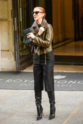 Céline Dion was cheered by her fans as she left the Royal Monceau luxury hotel in Paris, France, on August 31, 2026. Céline Dion is making her grand return to the stage in Paris with a series of exceptional concerts at the Paris La Défense Arena from September 12 to October 17, 2026. Sixteen exclusive dates in September and October 2026, as well as ten dates in May 2027, for a show that is already shaping up to be historic. Bestimage Canadian singer Céline Dion is acclaimed by fans as she leaves the Royal Monceau luxury hotel in Paris, France, on August 31, 2026. Céline Dion is making her grand return to the stage in Paris with a series of extraordinary concerts at the Paris La Défense Arena from September 12 to October 17, 2026. Sixteen e Copyright: xAgencex xBestimagexAgencex xBestimagex
