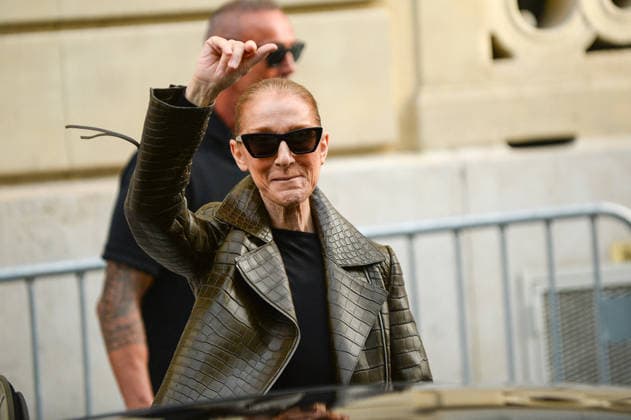 Céline Dion was cheered by her fans as she left the Royal Monceau luxury hotel in Paris, France, on August 31, 2026. Céline Dion makes her grand return to the stage in Paris with a series of exceptional concerts at the Paris La Défense Arena from September 12 to October 17, 2026. Sixteen exclusive dates in September and October 2026, as well as ten dates in May 2027, for a show that is already shaping up to be historic Bestimage Canadian singer Céline Dion is acclaimed by fans as she leaves the Royal Monceau luxury hotel in Paris, France, on August 31, 2026. Céline Dion is making her grand return to the stage in Paris with a series of extraordinary concerts at the Paris La Défense Arena from September 12 to October 17, 2026. Sixteen exclus Copyright: xAgencex xBestimagexAgencex xBestimagex