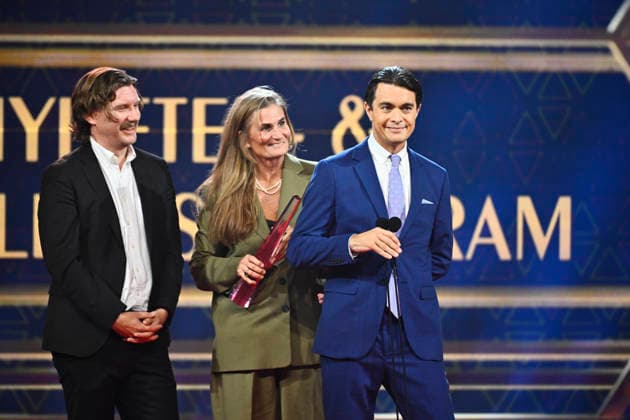 STOCKHOLM, SWEDEN 20260831 Messiah Hallberg and Svenska Nyheter accept the award for News and Current Affairs Program of the Year at the Kristallen Awards ceremony at Cirkus in Stockholm STOCKHOLM, SWEDEN x10430x  Copyright: xChristinexOlsson TTx KRISTALLENGALAN 2026 HtpjX-8v8rw