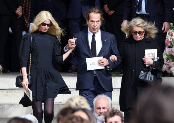 Claudia Schiffer ,Gilles Dufour , Catherine Deneuve attend Mathilde Favier funeral in Paris Claudia Schiffer ,Gilles Dufour , Catherine Deneuve Obseques de Mathilde Favier en l™Ã glise Saint-Sulpice a Paris . France , Paris le 31 aout 2026 Claudia Schiffer ,Gilles Dufour , Catherine Deneuve attend Mathilde Favier funeral in Paris Paris, August 31 th 2026  Copyright: xDavidxKerx