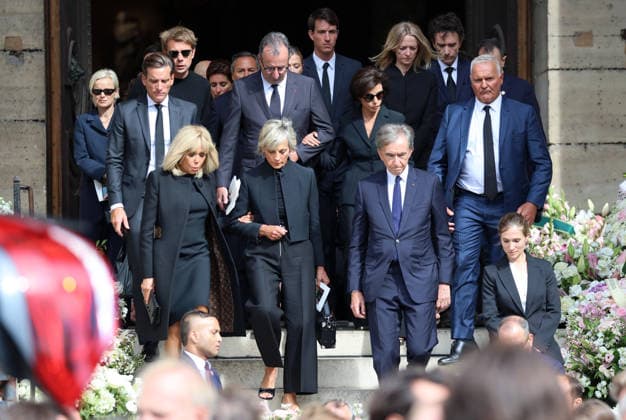 Obseques de Mathilde Favier en l™Ã glise Saint-Sulpice a Paris Obseques de Mathilde Favier en l™Ã glise Saint-Sulpice a Paris . France , Paris le 31 aout 2026 Pictures :Brigitte Macron, Helene Mercier Arnault , Bernard Arnault  Copyright: xDavidxKerx