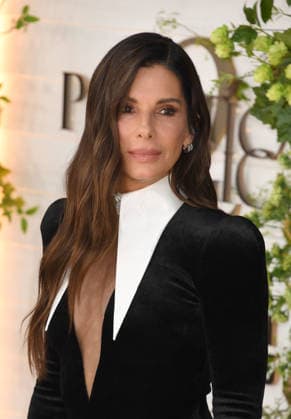 WESTWOOD, CA - AUGUST 31: Sandra Bullock at the US Premiere of Practical Magic 2 on August 31, 2026 at Director™s Village in Westwood, California. Copyright: xJeffreyxMayerx