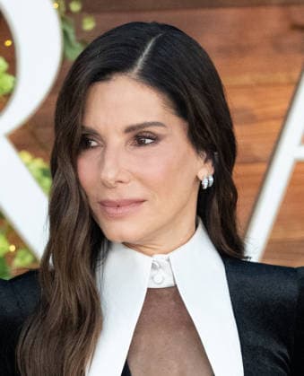 August 31, 2026, Westwood, California, United States: Sandra Bullock arrives on the red carpet premiere of Practical Magic 2 at the Directors Village in Westwood California on Aug. 31, 2026. Westwood United States  - ZUMAt169 20260831_zep_t169_005 Copyright: xConnorxTerryx