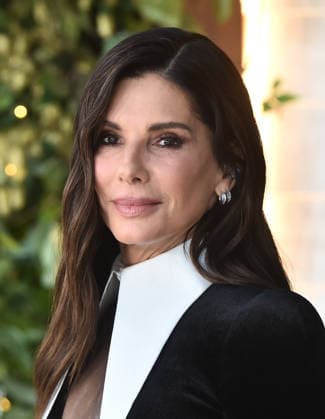˜Practical Magic 2™ US Premiere Sandra Bullock arriving to the Practical Magic 2 US premiere held at the Directors Village on August 31, 2026 in Westwood, CA. Westwood Directors Village California USA Copyright: xLISAxOConnorx xAFF-USA.comx