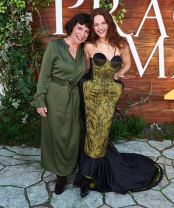 Practical Magical 2 Premiere in Los Angeles Practical Magical 2 Premiere at Directors Village Theater in Westwood, California on 8 31 26. 31 Aug 2026 Pictured: Sussane Bier, Joey King.  Copyright: xThexMegaxAgencyxRiverx xMEGAx