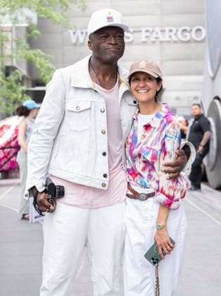 August 31, 2026, New York, Ny, United States: Seal sang beside a 14-foot purple and pink teddy bear sculpture called Love MattersÃ¢â‚¬Â¦Everywhere . Held at The Vessel at Hudson Yards in New York. Zuma Press August 31, 2026. New York United States  - ZUMAp281 20260831_zea_p281_015 Copyright: xPhotoxImagexPressx