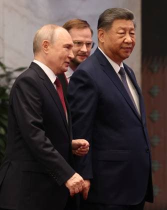 Kyrgyzstan SCO Summit 9232208 01.09.2026 Russian President Vladimir Putin and Chinese President Xi Jinping arrive to attend a family photo opportunity before a session of the Shanghai Cooperation Organization (SCO) summit in Bishkek, Kyrgyzstan. Vyacheslav Prokofiev Sputnik Bishkek Kyrgyzstan  Copyright: xVyacheslavxProkofievx