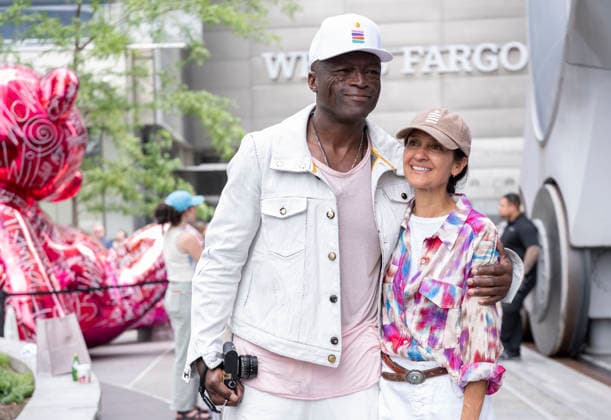August 31, 2026, New York, Ny, United States: Seal sang beside a 14-foot purple and pink teddy bear sculpture called Love MattersÃ¢â‚¬Â¦Everywhere . Held at The Vessel at Hudson Yards in New York. Zuma Press August 31, 2026. New York United States  - ZUMAp281 20260831_zea_p281_020 Copyright: xPhotoxImagexPressx